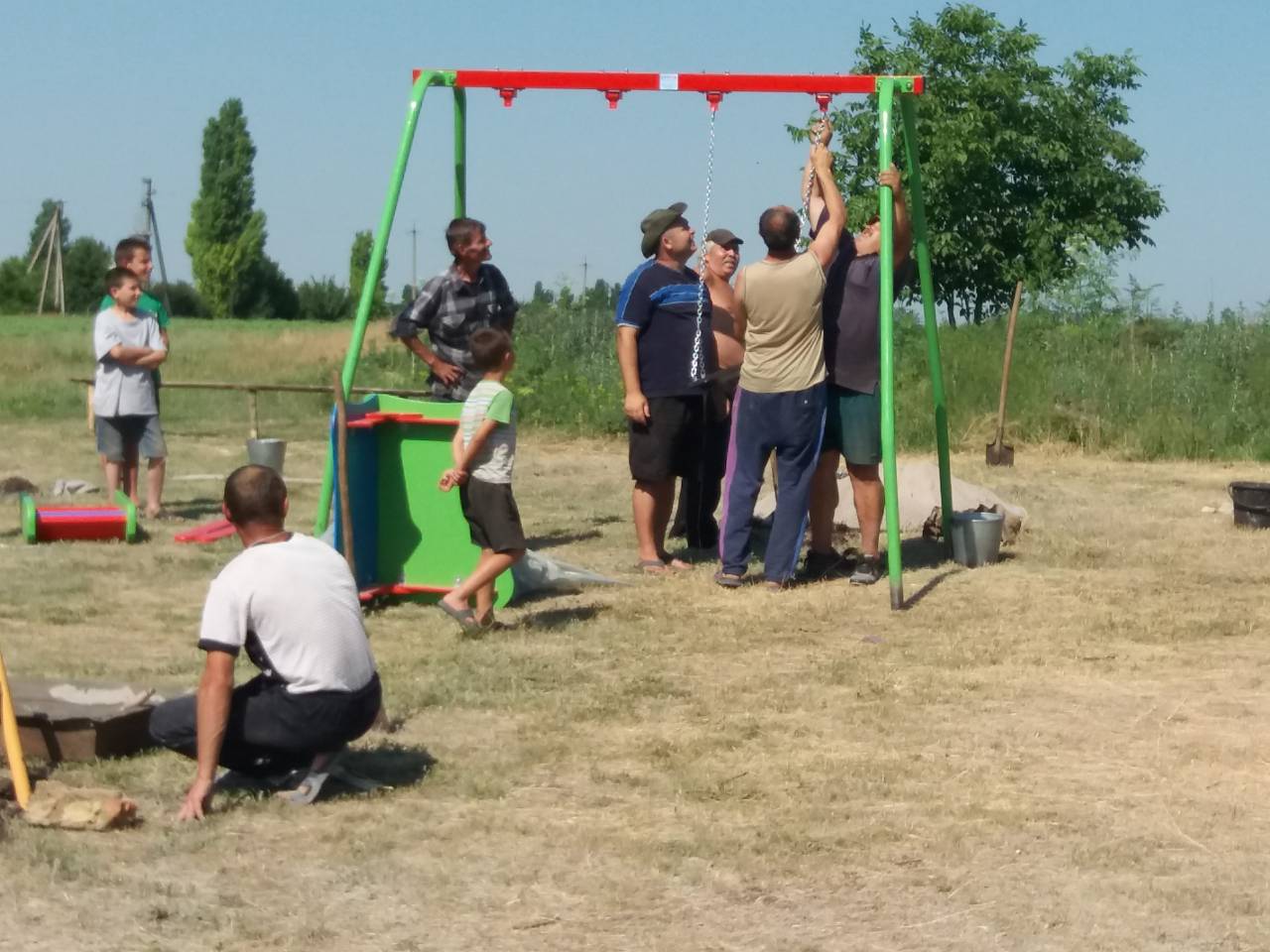 12 06 18 19